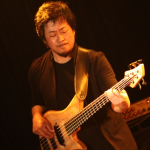 市村浩