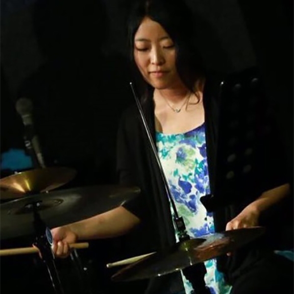 上野智子